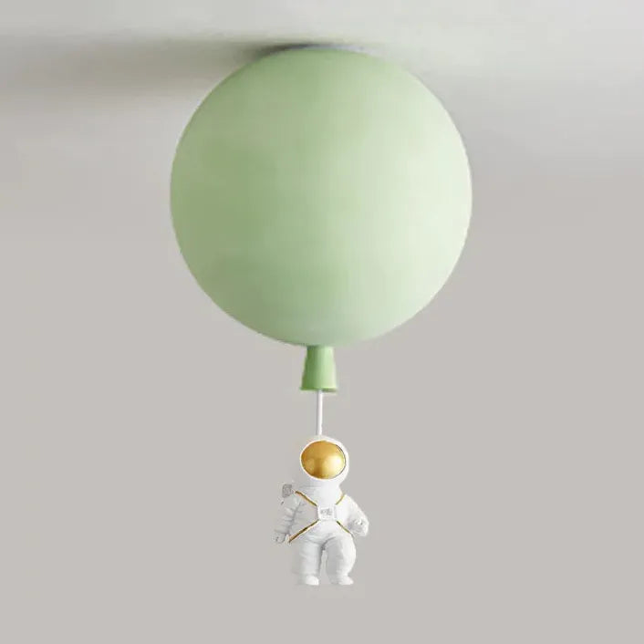 Babyzimmer Deckenleuchte mit bunten Ballons und Astronaut