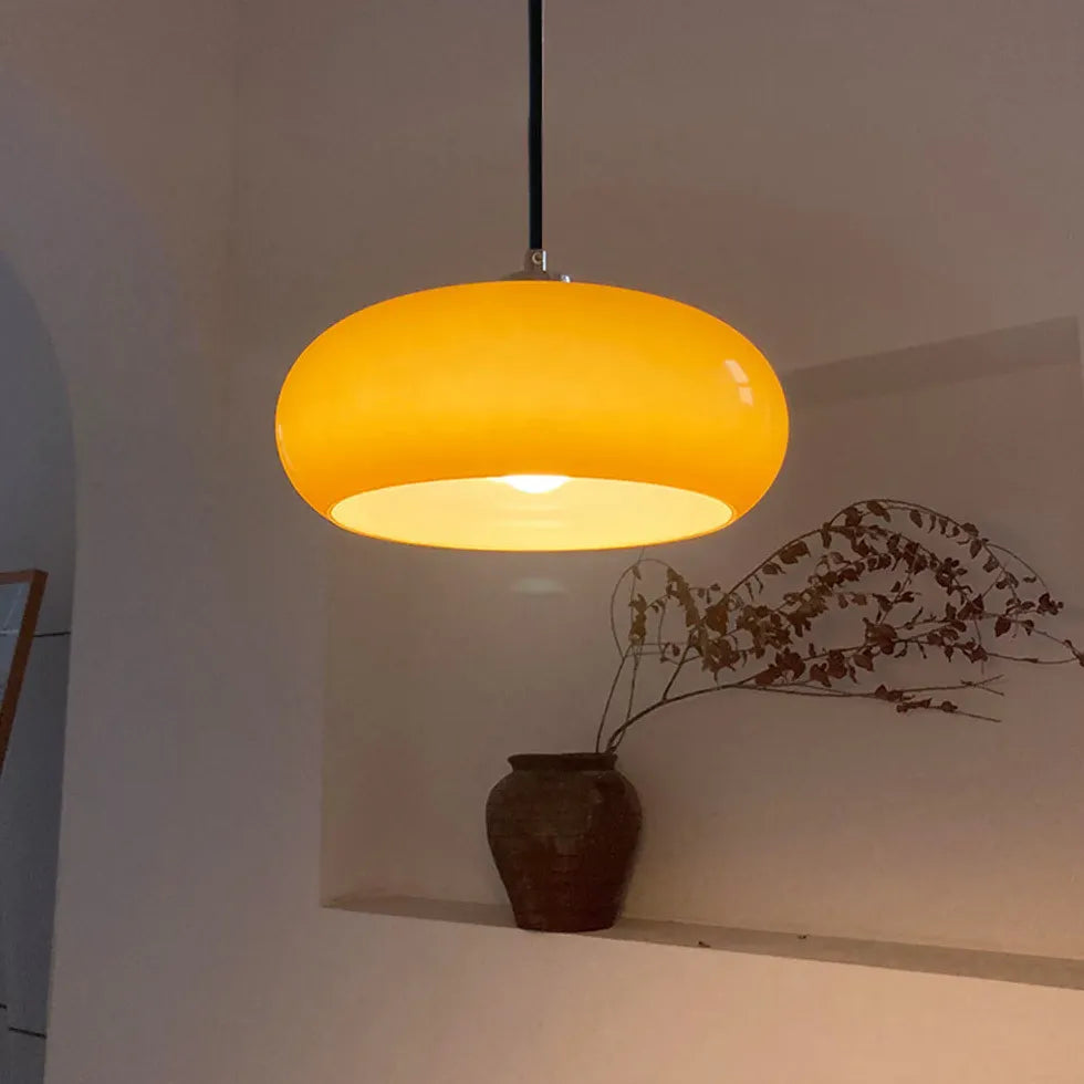 LED Hängelampen Wohnzimmer im minimalistischen skandinavischen Stil