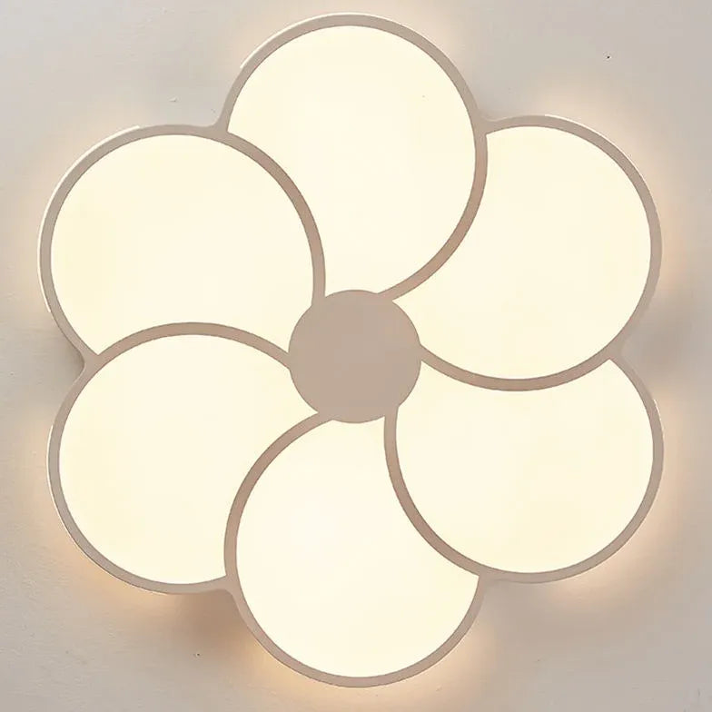 Deckenleuchte LED Wohnzimmer groß moderne Blume