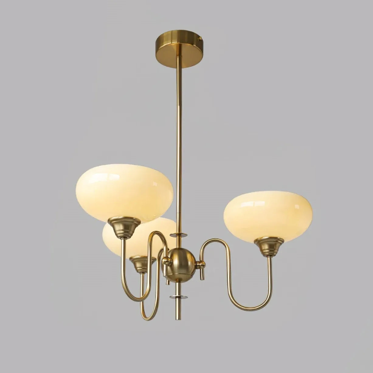 Deckenleuchte Messing Gold mit Bauhaus-Design und Glas