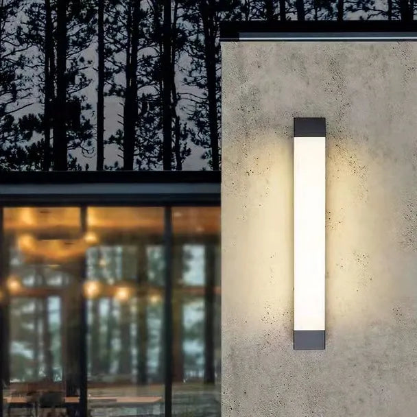 Black Outdoor Wall Light For Bathroom Linear Orr Metal & Acrylic Cool White