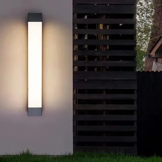 Black Outdoor Wall Light For Bathroom Linear Orr Metal & Acrylic Cool White