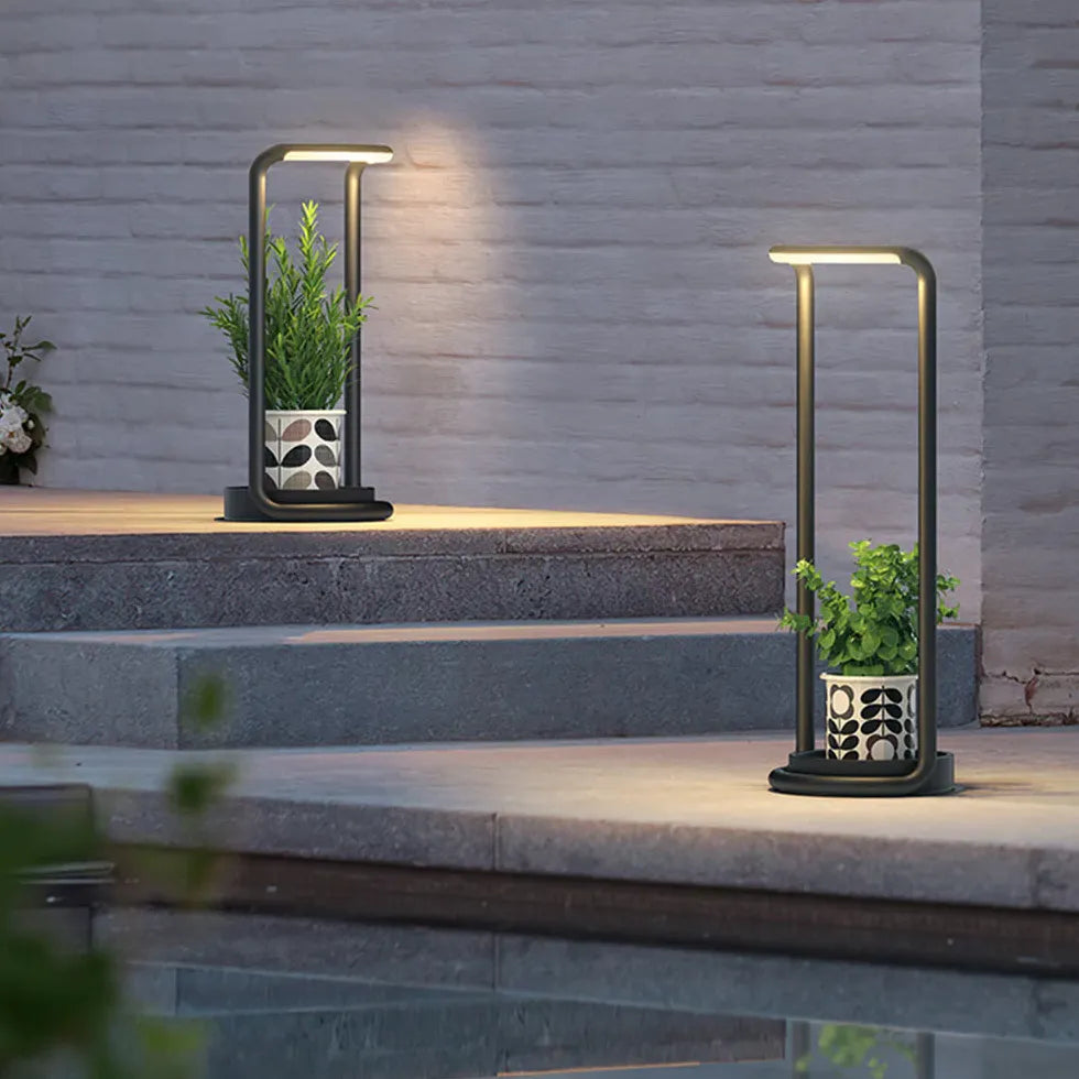 Black Portable & Rechargeable Light Rectangular Orr Metal & Acrylic Warm White Led Ip65 Outdoor