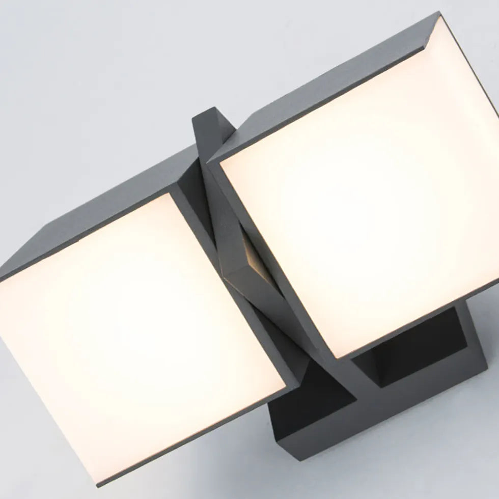 Black Outdoor Wall Light Orr Metal & Acrylic Led Ip65 Warm White Outdoor