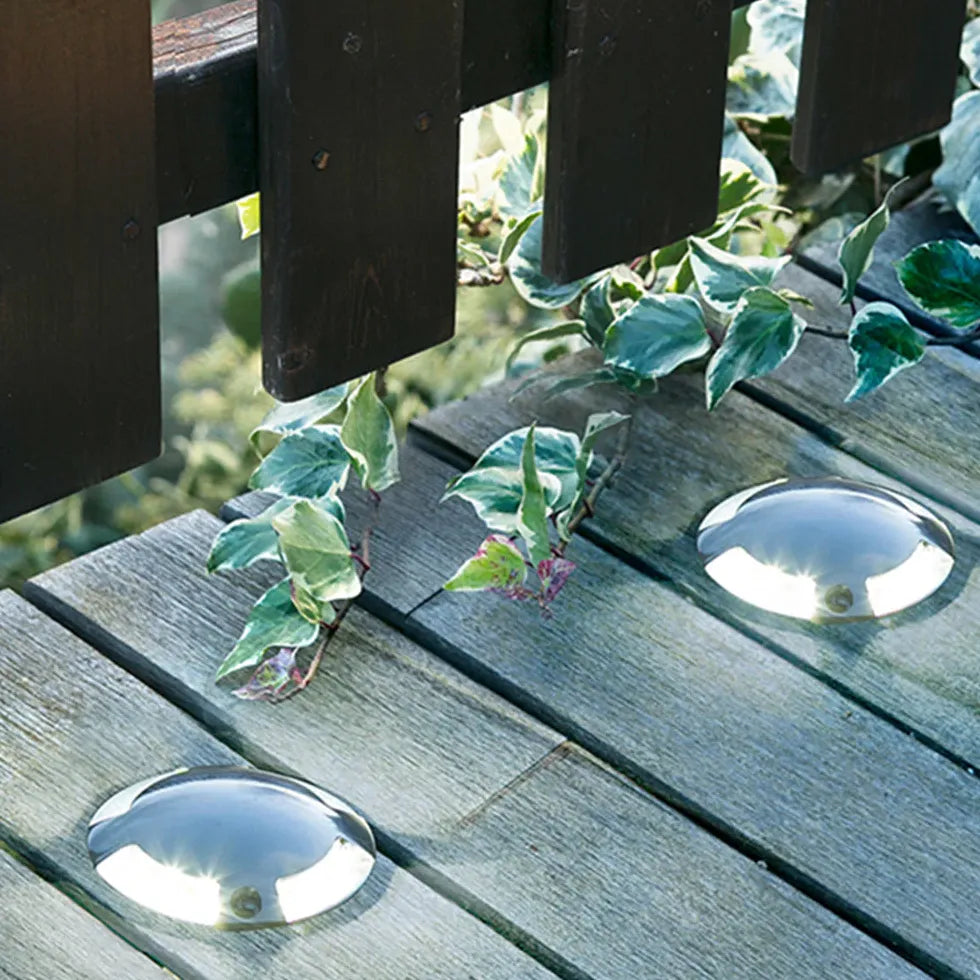 Bodenleuchten für Terrassen einfach elegant und wetterfest