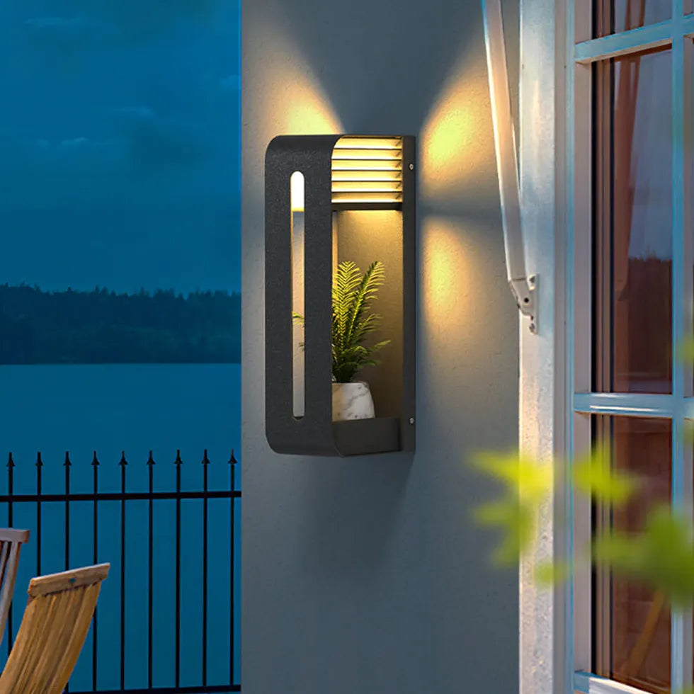 Black Solar Hybrid Rectangular Orr Metal & Acrylic Ip65 Outdoor Led Solar Warm White